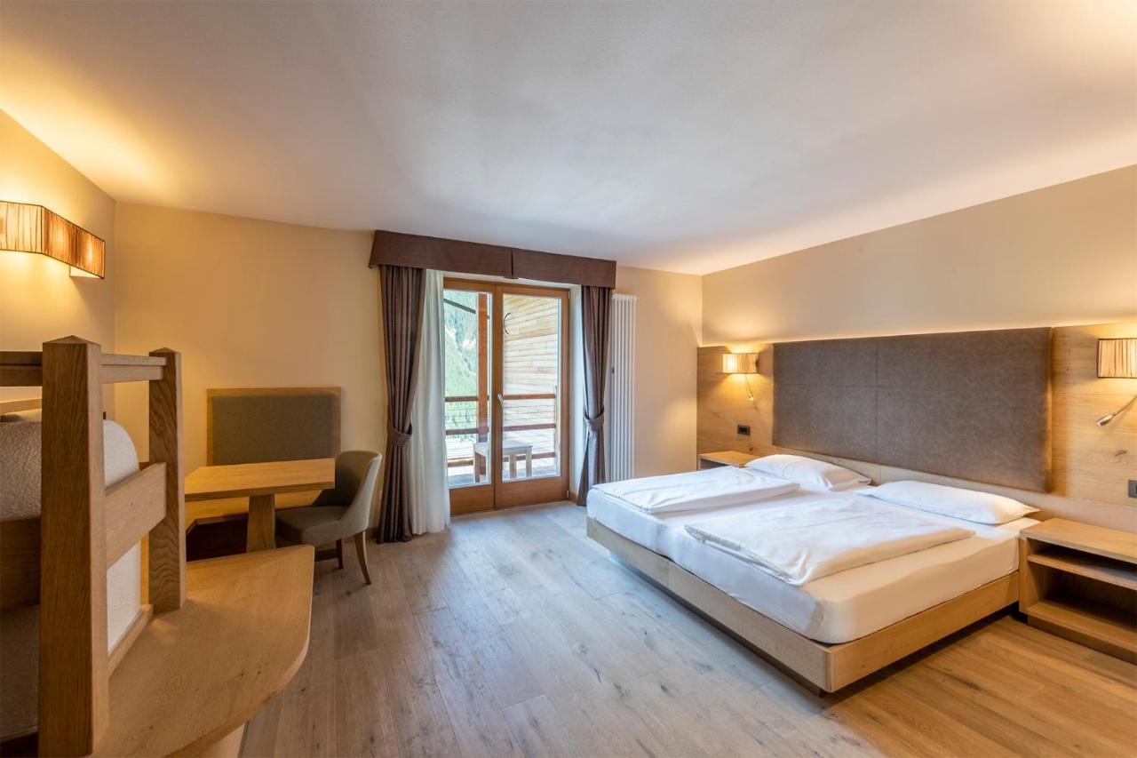 Design & Suite Hotel Ciarnadoi Vigo di Fassa Exterior foto