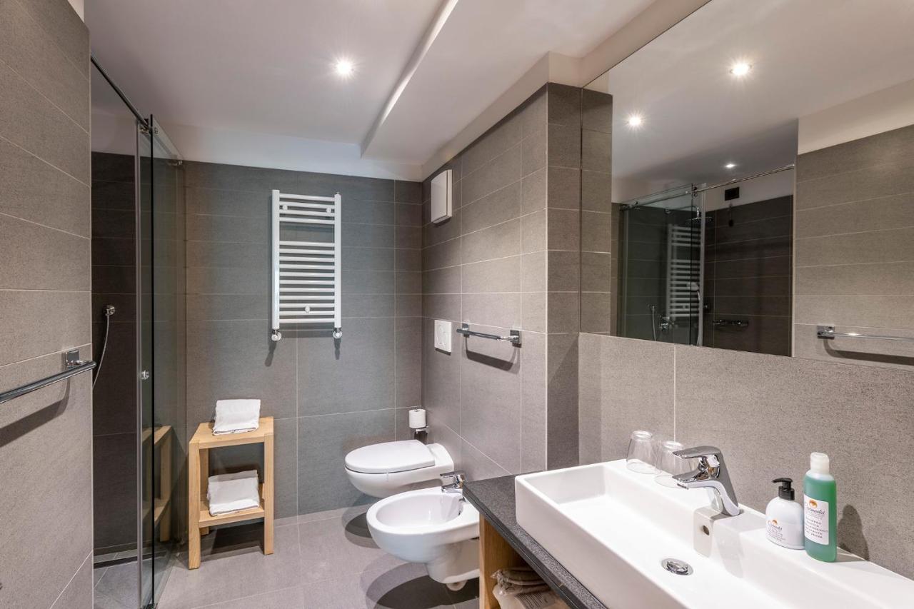 Design & Suite Hotel Ciarnadoi Vigo di Fassa Exterior foto